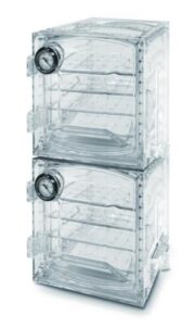 Labteamet_LLG-Vacuum-desiccator-cabinets-polycarbonate-square-form